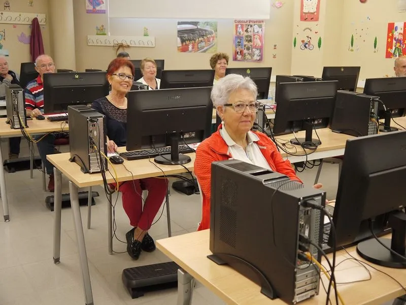 Taller 'Me atrevo con la tecnología', en Carbajosa de la Sagrada