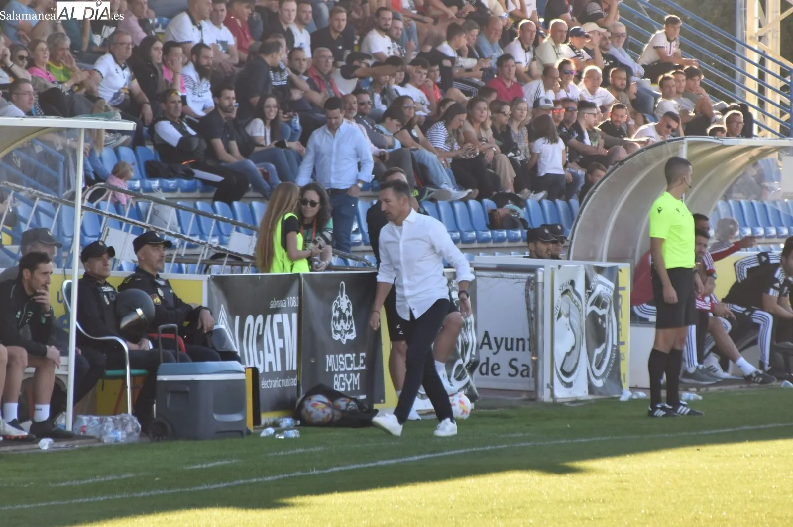 Foto 4 - Unionistas acaba pidiendo la hora para lograr su primera victoria ante un flojo Rayo Majadahonda (2-1)
