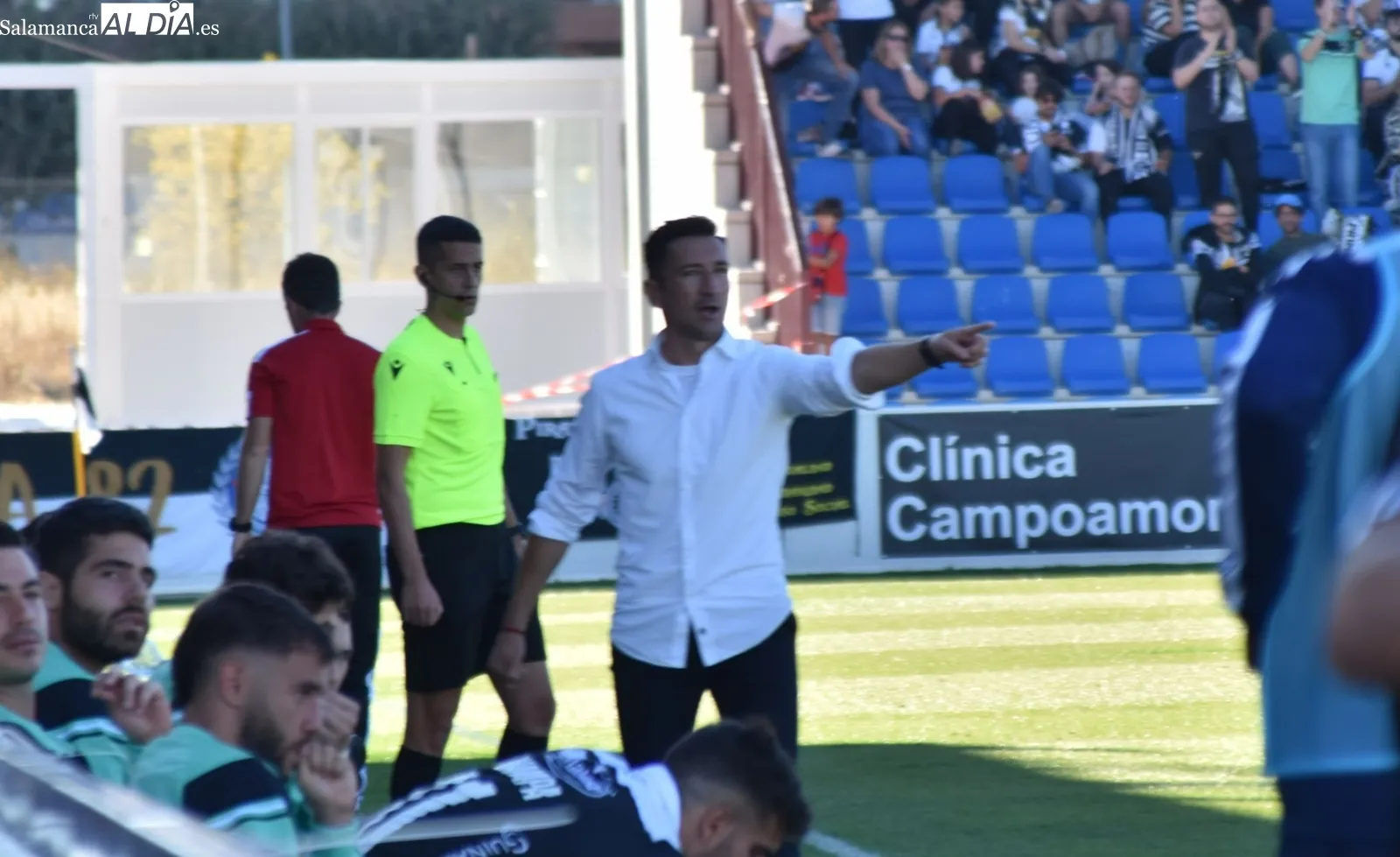 Foto 2 - Unionistas acaba pidiendo la hora para lograr su primera victoria ante un flojo Rayo Majadahonda (2-1)
