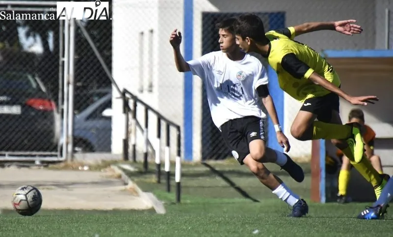 Foto 7 - Los equipos salmantinos disfrutan de una nueva apasionante jornada en el f&uacute;tbol base regional