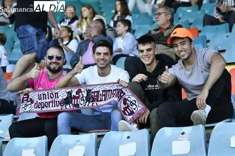 Foto 16 - La afici&oacute;n del Salamanca UDS vuelve a disfrutar en el Helm&aacute;ntico