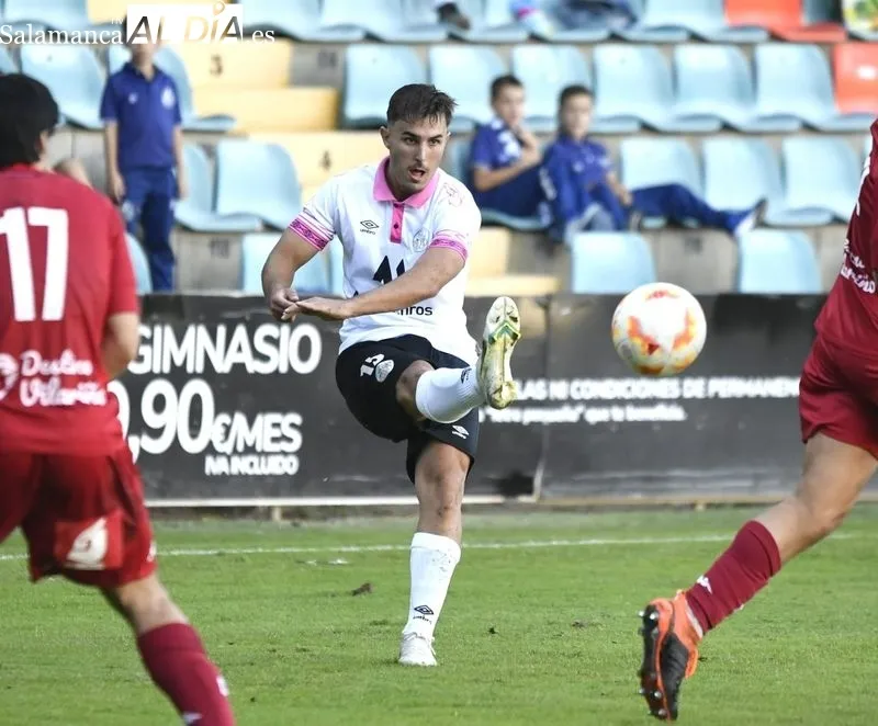 Foto 12 - 'Gabrigol' y Peli le ense&ntilde;an al Salamanca UDS el camino a seguir para el ascenso contra el J&uacute;piter (3-0)