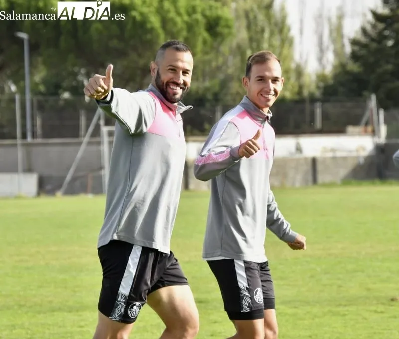 Foto 4 - Diego Benito se retira del entrenamiento del Salamanca UDS por unas molestias