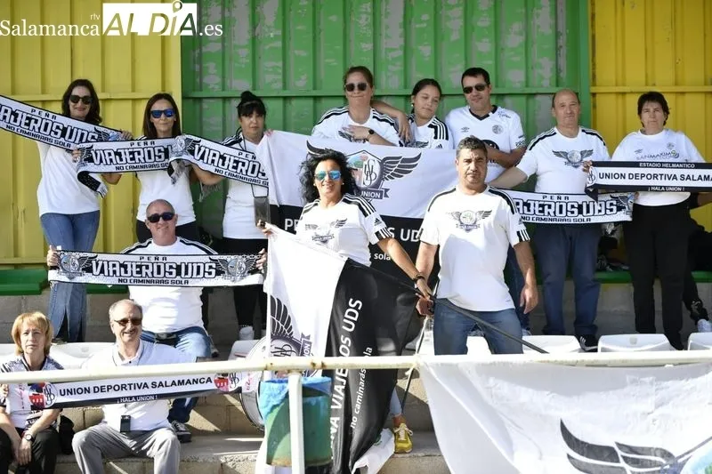 Foto 12 - La afici&oacute;n del Salamanca UDS arropa al equipo en una nueva salida