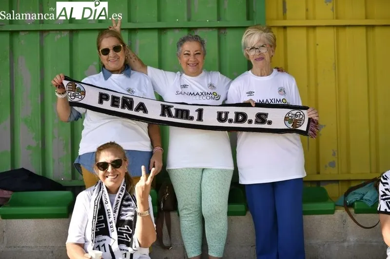 Foto 3 - La afici&oacute;n del Salamanca UDS arropa al equipo en una nueva salida