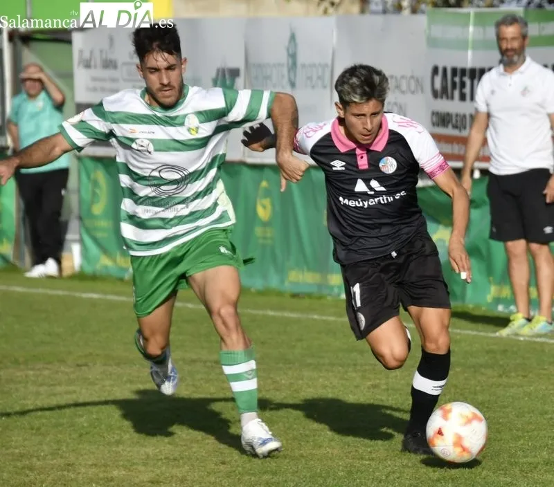 Foto 3 - El Salamanca UDS acaba desquiciado en Los Dominicos y sufre su primera derrota (2-0)