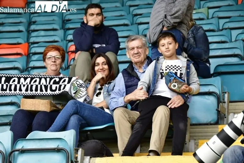 Galería de imágenes de público en el Salamanca UDS - Bembibre / Fotos: RTV
