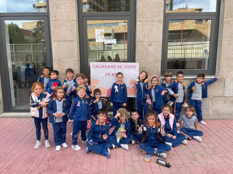Foto 4 - El Colegio Calasanz se viste de rosa 