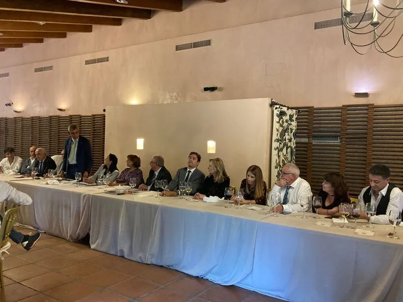 Foto 2 - Homenaje de jubilaci&oacute;n a Nicolas &Aacute;vila, exvicepresidente de ANPE Castilla y Le&oacute;n 
