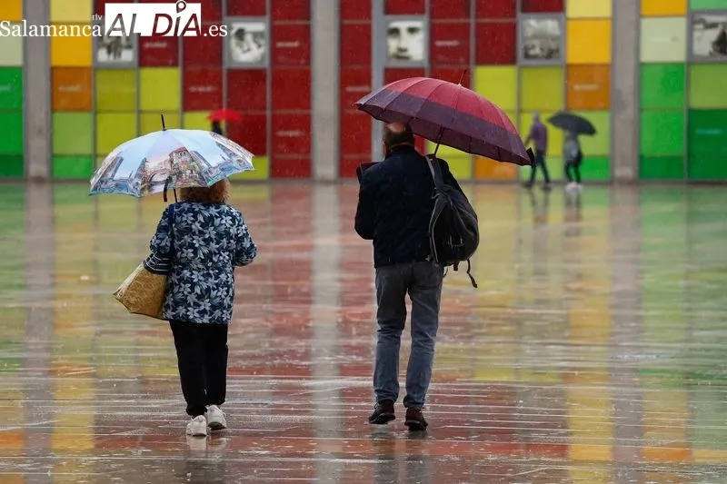 Intensas lluvias durante este miércoles en Salamanca. Fotos: David Sañudo