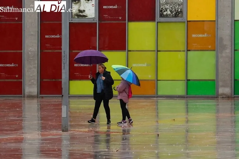 Intensas lluvias durante este miércoles en Salamanca. Fotos: David Sañudo