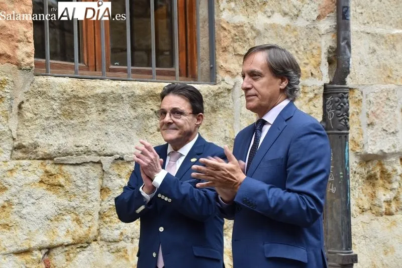 Homenaje al prestigioso letrado Fernando García-Delgado junto al Colegio Oficial de Abogados del que fue decano. Foto de Vanesa Martins