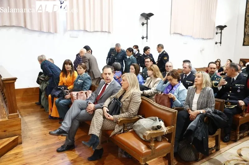 Acto en el Aula Francisco Salinas de la USAL con motivo del 20 aniversario de APRAMP. Foto de David Sañudo