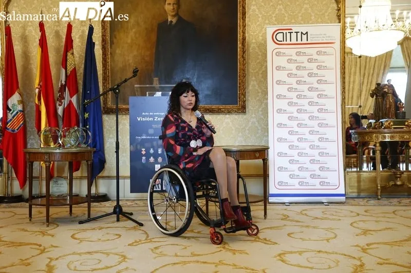 Entrega, en el Ayuntamiento de Salamanca, de los premios concedidos por la Asociación de Ingenieros de Tráfico y Movilidad y el Foro de Movilidad Inteligente. Foto de David Sañudo