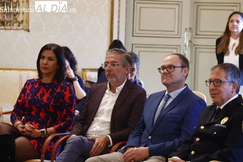 Entrega, en el Ayuntamiento de Salamanca, de los premios concedidos por la Asociación de Ingenieros de Tráfico y Movilidad y el Foro de Movilidad Inteligente. Foto de David Sañudo