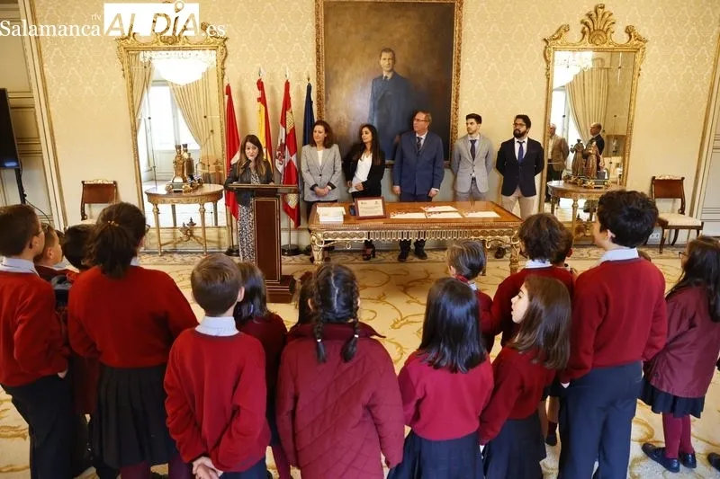 Entrega de los premios del programa de Fomento del Talento que han recibido profesores del colegio Montessori. Foto de David Sañudo
