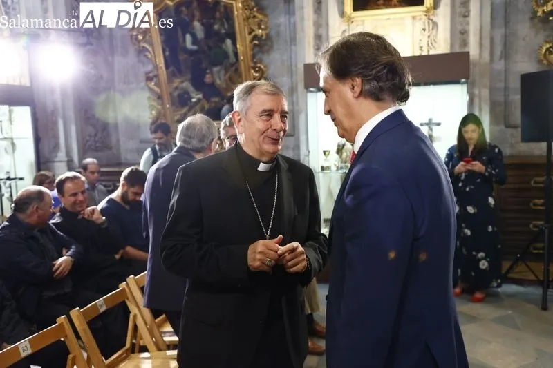Inauguración en la Catedral de Salamanca de la exposición 'The Mystery Man'