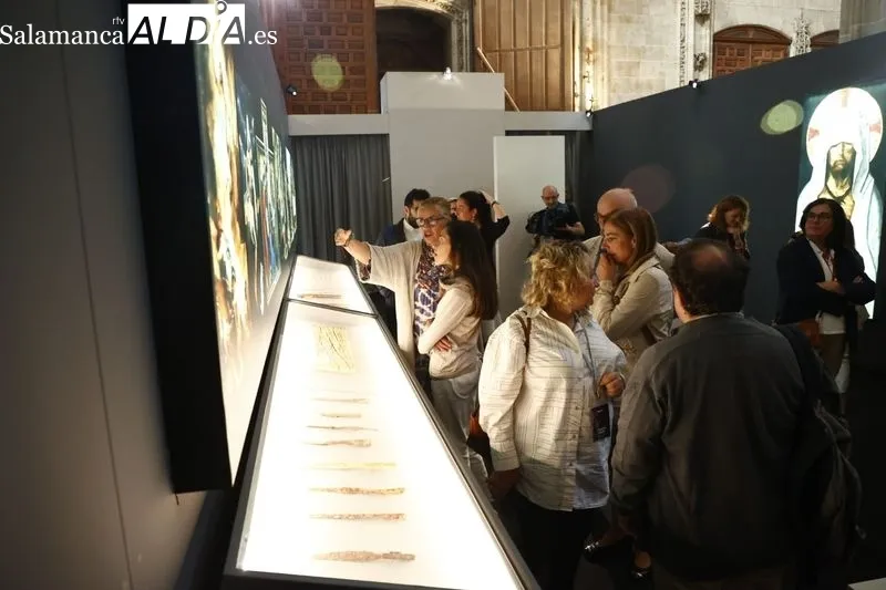 Inauguración en la Catedral de Salamanca de la exposición 'The Mystery Man'