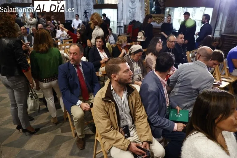 Inauguración en la Catedral de Salamanca de la exposición 'The Mystery Man'