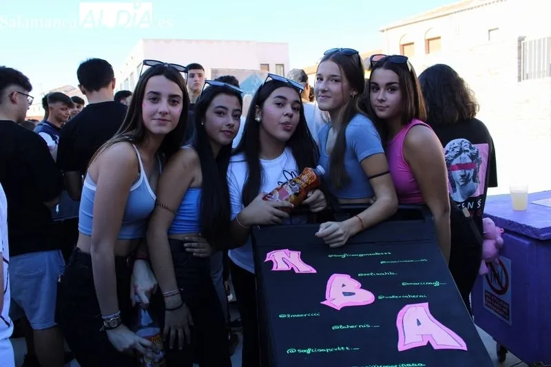 Foto 36 - Protagonismo para las pe&ntilde;as en el chupinazo de fiestas