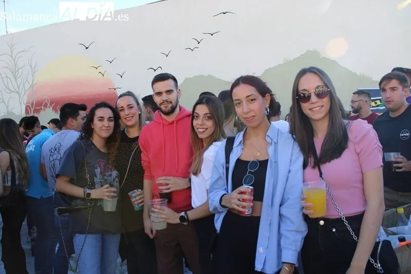 Foto 25 - Protagonismo para las pe&ntilde;as en el chupinazo de fiestas