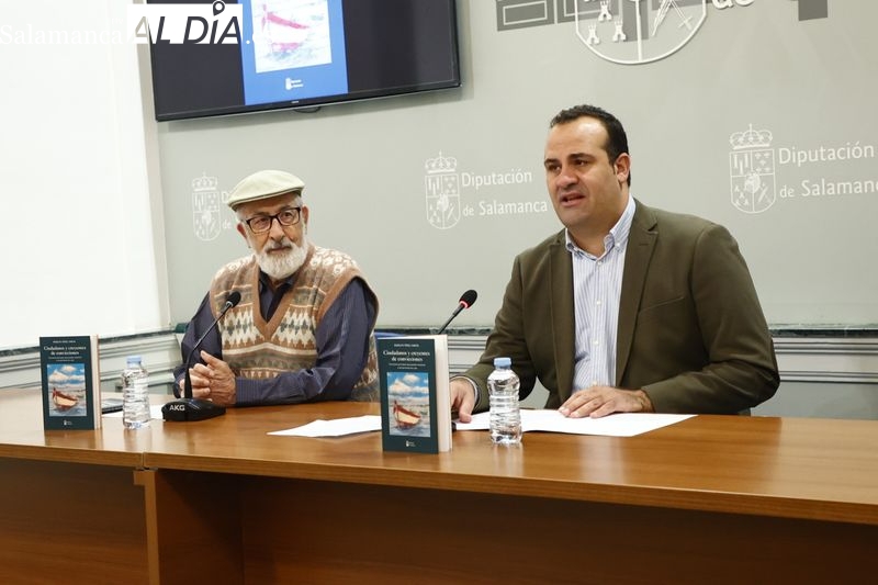 Presentación en la Diputación del libro del psicólogo y sacerdote Rodolfo Pérez García. Foto de David Sañudo