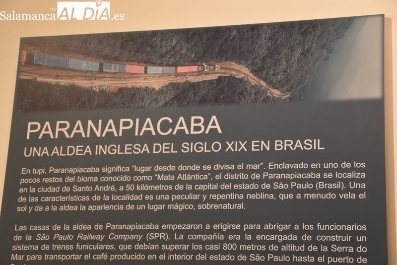 Exposición fotográfica “Paranapiacaba. Una aldea inglesa del siglo XIX en Brasil” en el Palacio de Maldonado. Foto de Vanesa Martins