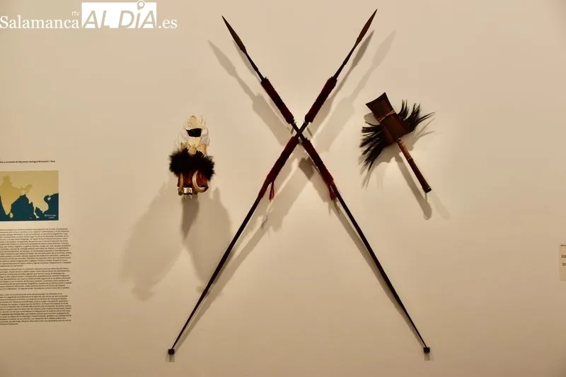 Exposición “Los universales culturales” en la Hospedería Fonseca. Foto de Vanesa Martins