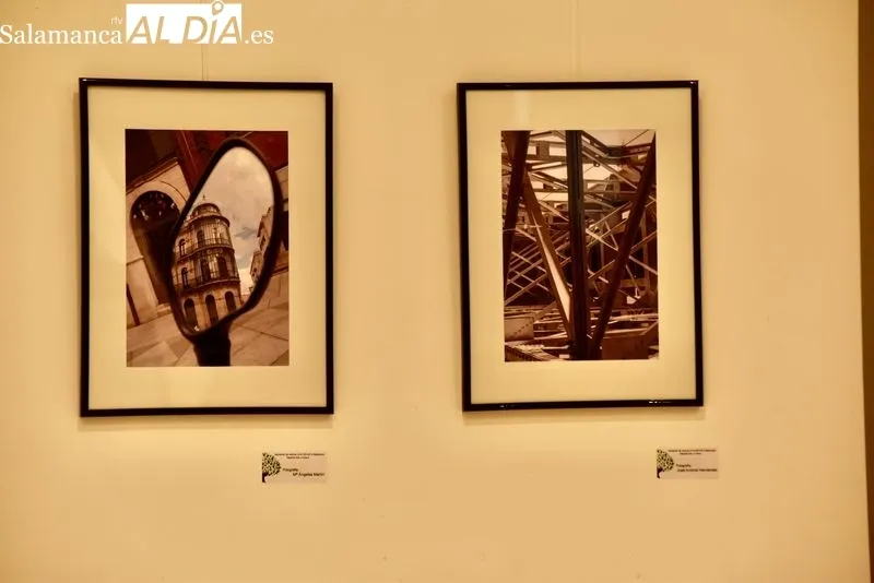 Exposición fotográfica de la Asociación de Vecinos La Aldehuela en el Centro Cultural Trujillo. Foto de Vanesa Martins