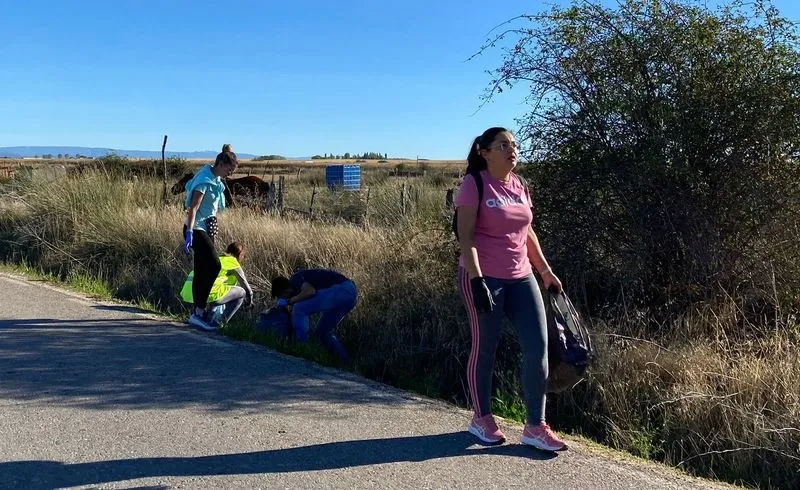 Foto 5 - 'Garcihern&aacute;ndez Vive' cuida su entorno
