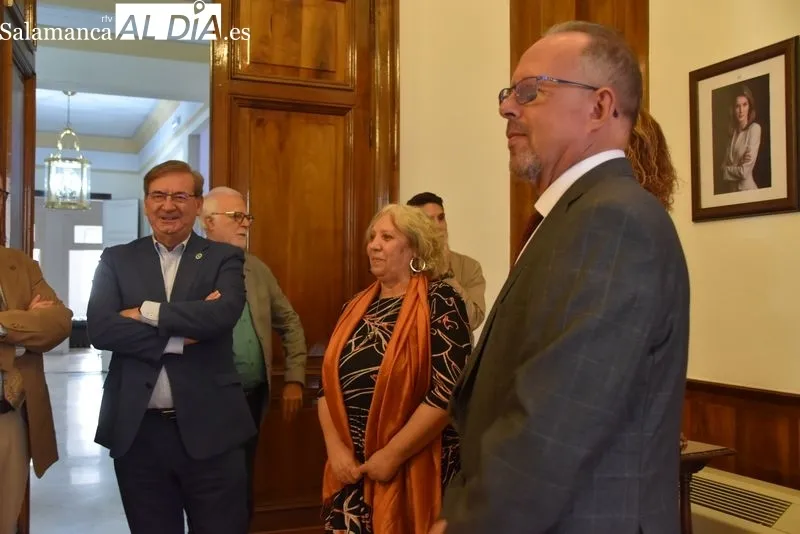 Homenaje en la Subdelegación del Gobierno a Antonio Cepas López, gobernador civil de Salamanca cuando se produjo el golpe de estado de 1936
