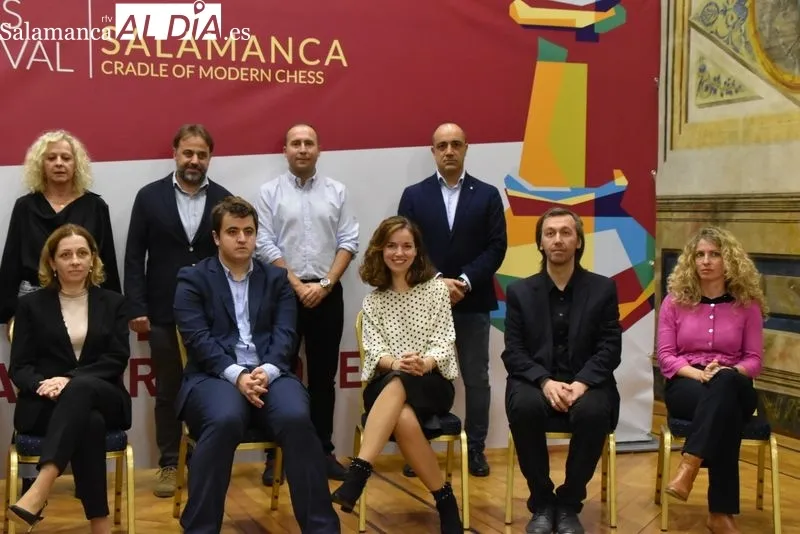 Inauguración del Festival de Ajedrez en el Colegio Arzobispo Fonseca. 