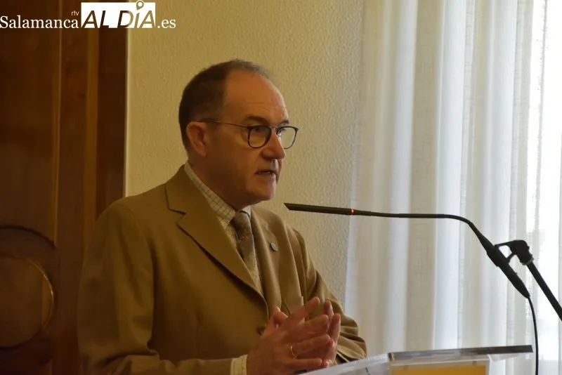 Homenaje en la Subdelegación del Gobierno a Antonio Cepas López, gobernador civil de Salamanca cuando se produjo el golpe de estado de 1936
