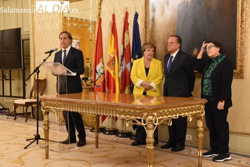 Foto 2 - Recepci&oacute;n a miembros del Tribunal de Cuentas y del Consejo de Cuentas de Castilla y Le&oacute;n 