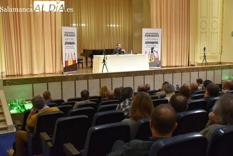 Íñigo Ongay, durante su ponencia