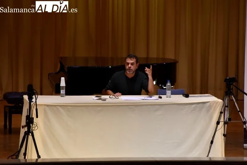 Íñigo Ongay, durante su ponencia