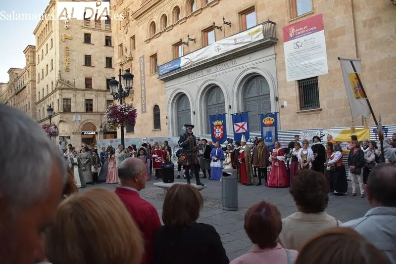 Desfile por la capital de la novena edición de las Vísperas Nupciales