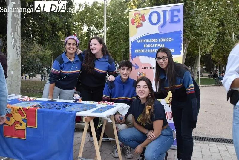 Feria de asociaciones y entidades 'Salamanca nos movemos' en el parque de La Alamedilla 