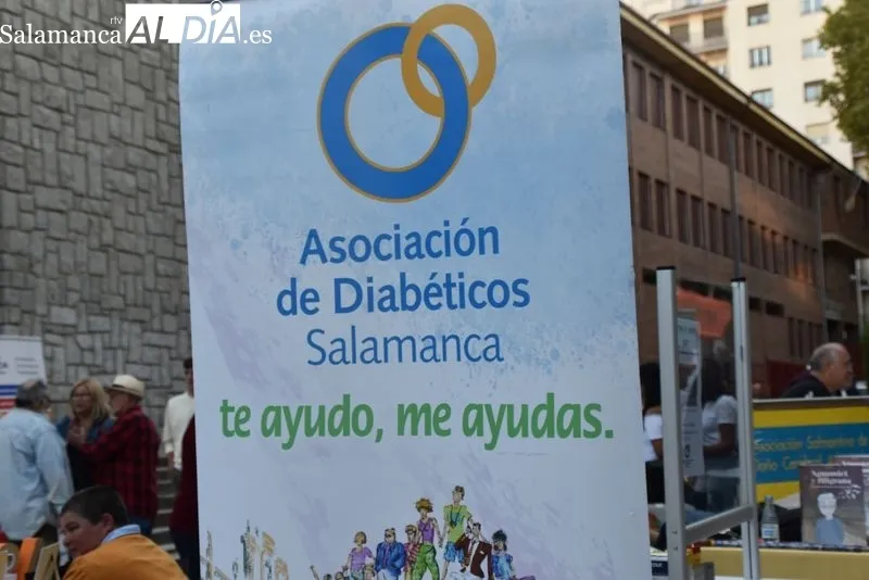 Feria de asociaciones y entidades 'Salamanca nos movemos' en el parque de La Alamedilla 