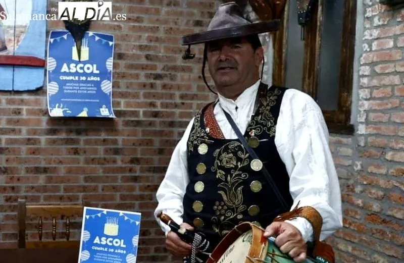 Presentación en el Restaurante Ruta de Plata de la XXXVI Ascensión a la Catedral Nueva de Salamanca de Ángel Rufino 'El Mariquelo'. Foto de David Sañudo