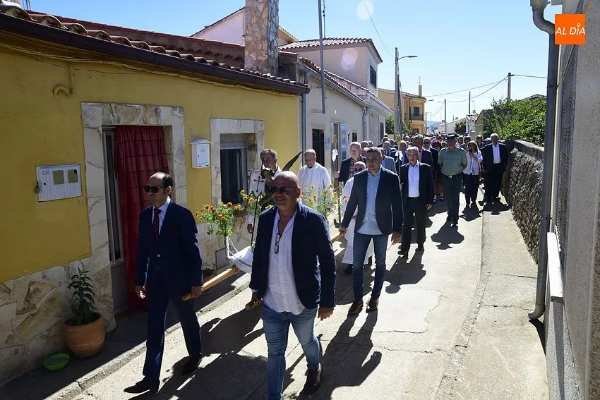 Momento de la Procesión en Alba de Yeltes/ Fotos: Adrián M. Pastor