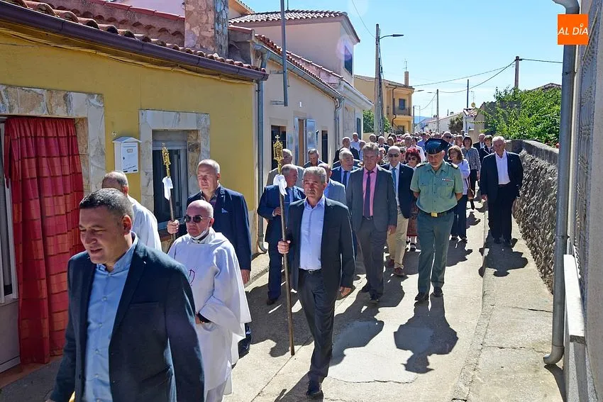 Momento de la Procesión en Alba de Yeltes/ Fotos: Adrián M. Pastor