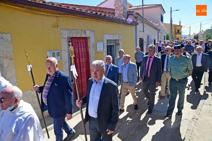 Momento de la Procesión en Alba de Yeltes/ Fotos: Adrián M. Pastor