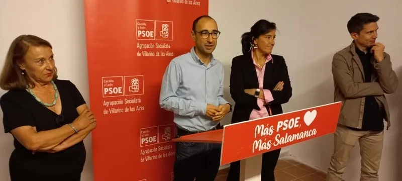 Foto 3 - La Agrupaci&oacute;n Local del PSOE en Villarino estrena Casa del Pueblo