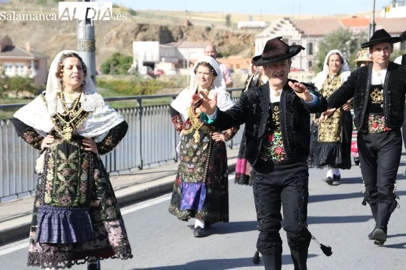 Recreación en Alba de Tormes de la visita de los reyes en el año 1922