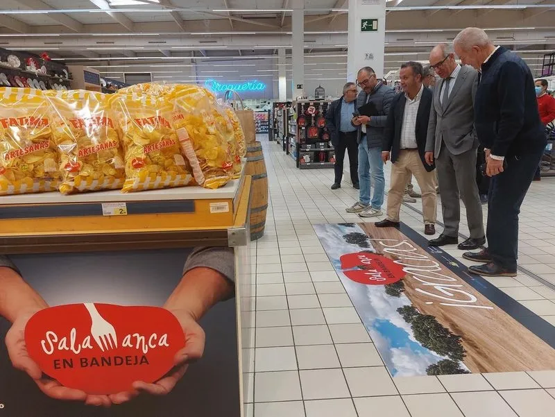 Promoción de productos de Salamanca en Bandeja en E.Leclerc. Foto Diputación de Salamanca