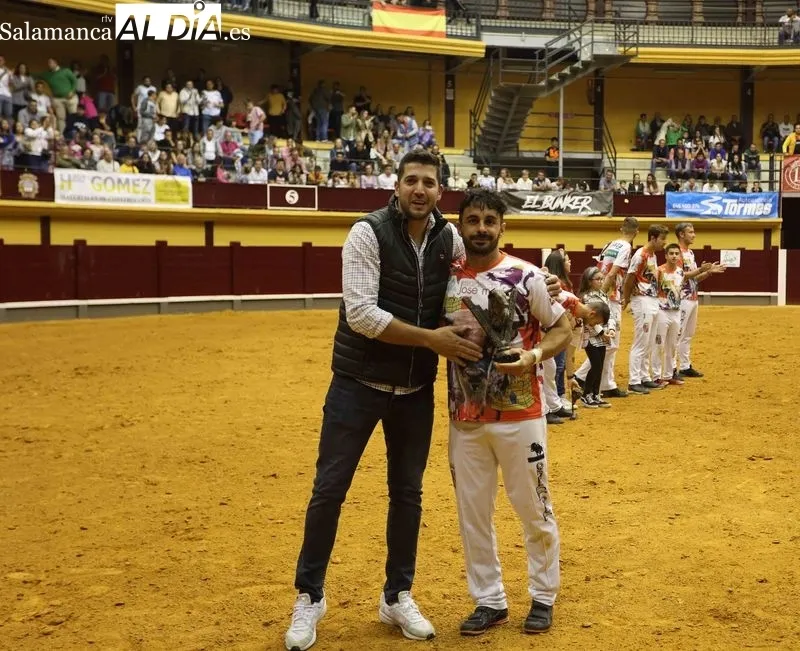 Foto 3 - &lsquo;Use&rsquo; gana el concurso de cortes de Alba de Tormes en una competida final&nbsp;