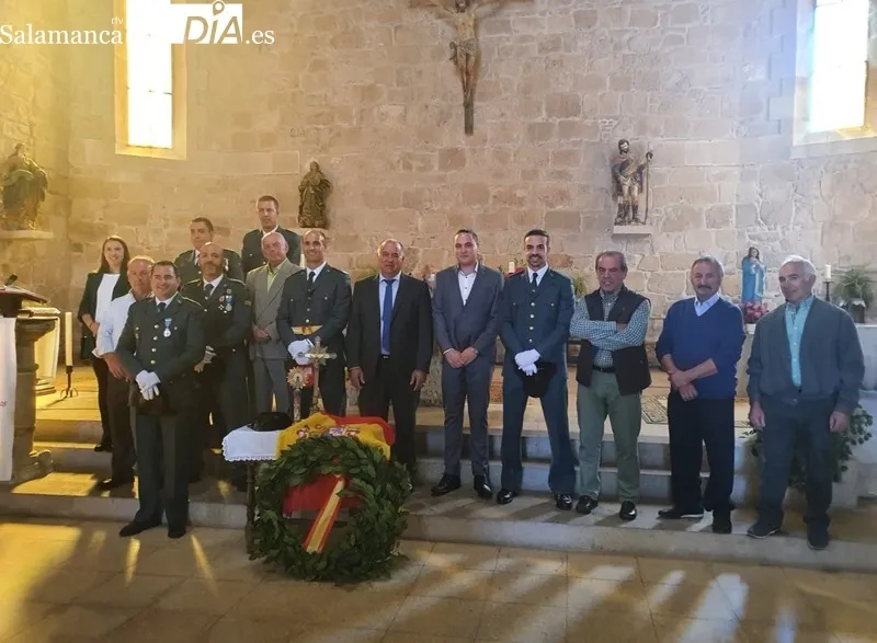 Celebración de la fiesta de la Hispanidad en Villarino de los Aires 
