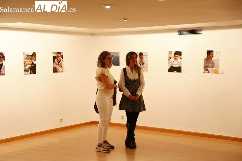Inauguración de la exposición 'Un feliz viaje por la vida'. Fotos: David Sañudo