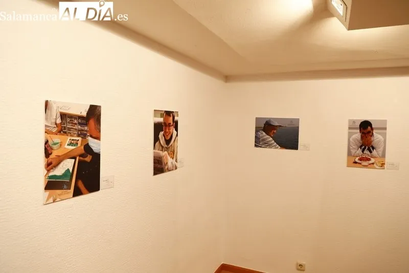 Inauguración de la exposición 'Un feliz viaje por la vida'. Fotos: David Sañudo